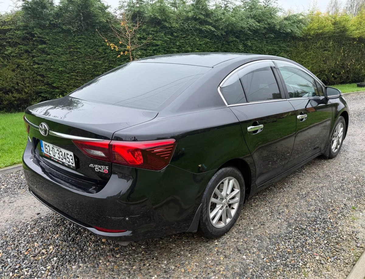 Toyota Avensis - Image 4