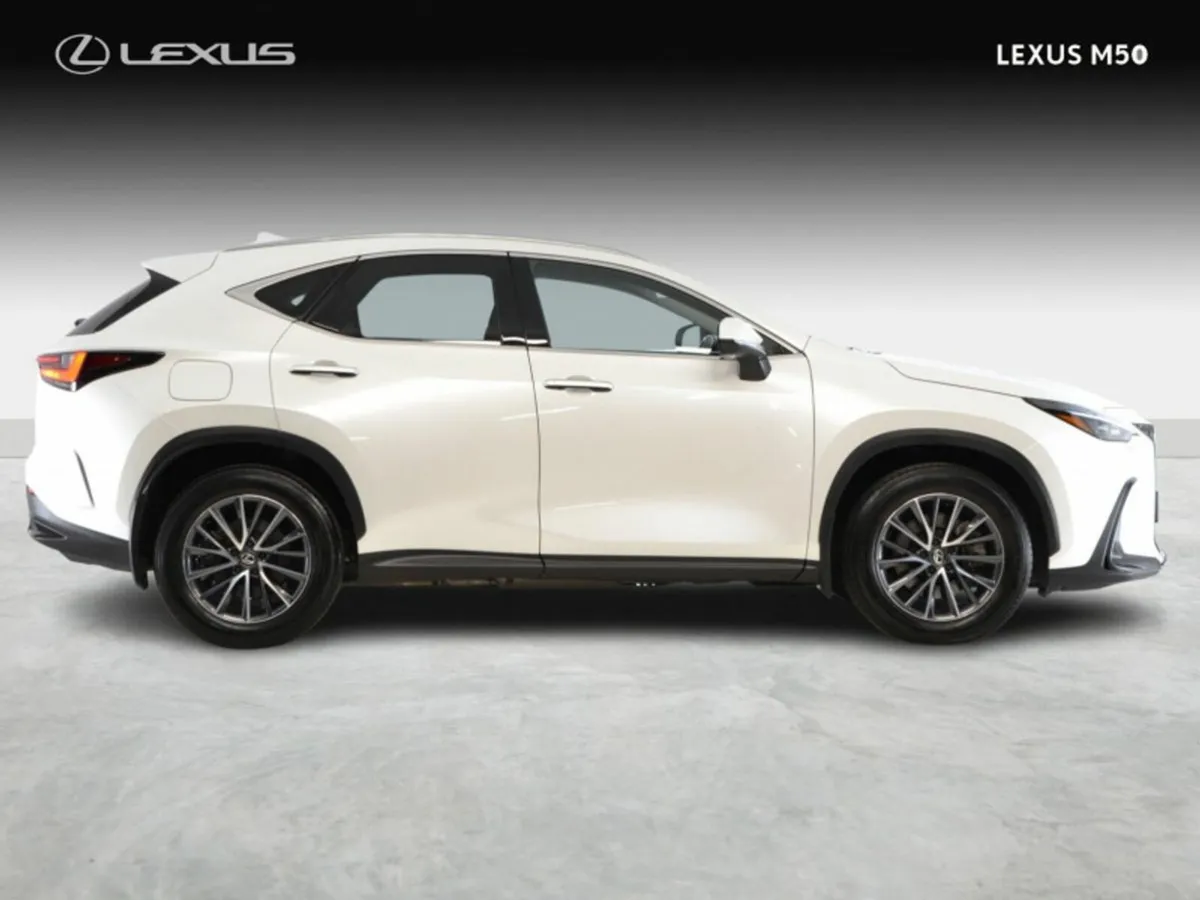 Lexus NX Executive - Image 4