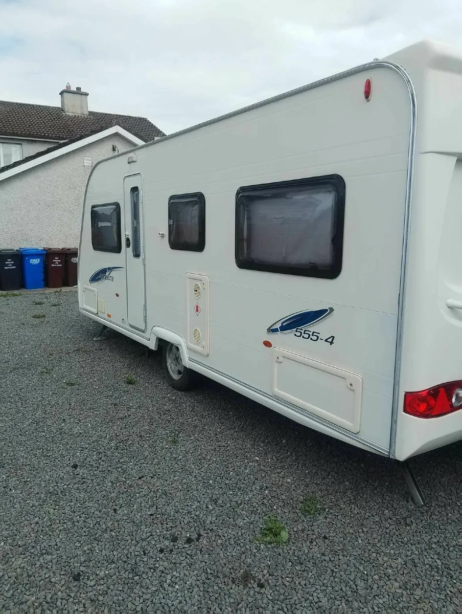 AVONDALE ARGENTE 2008 4Berth fixed bed - Image 1