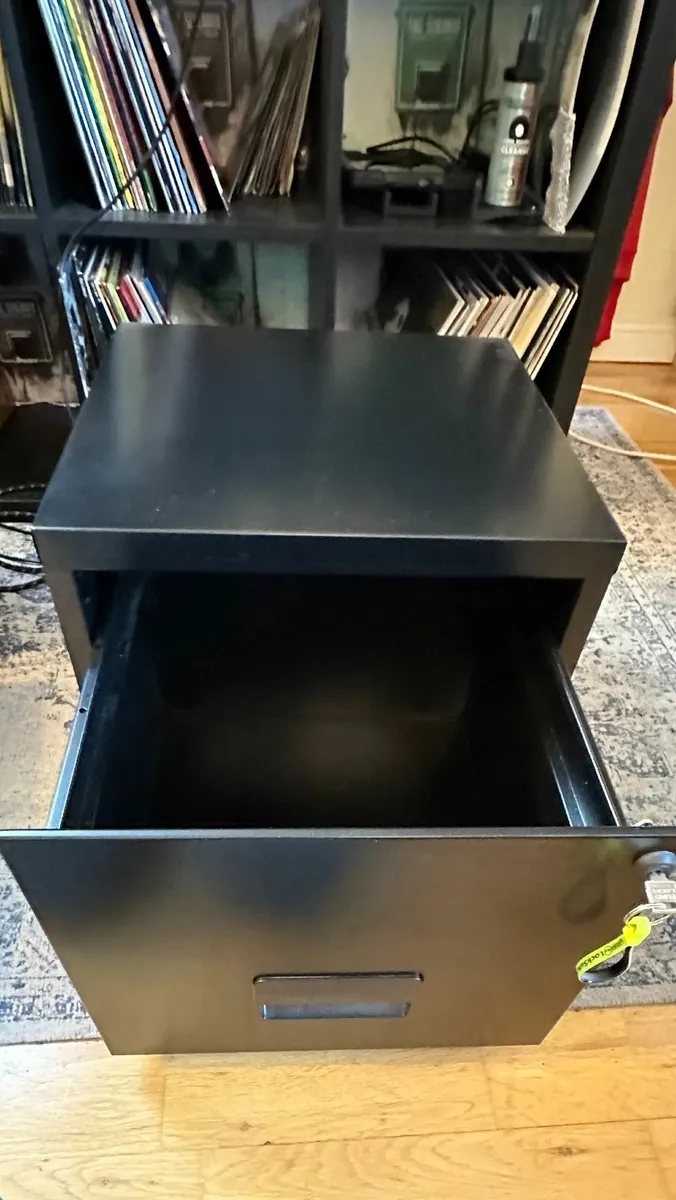 Filing Cabinet With 2 keys - by Pierre Henry - Image 2
