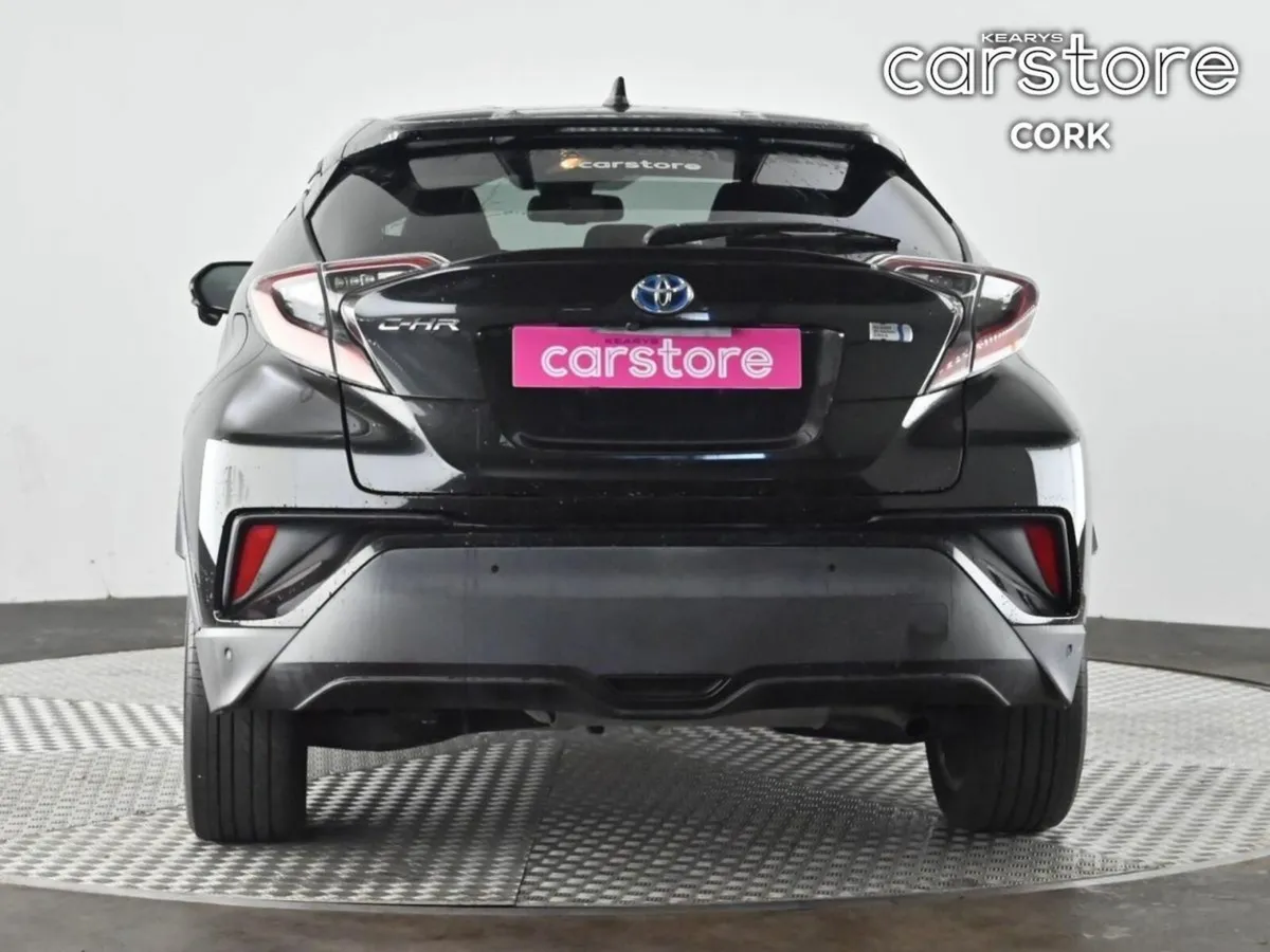 Toyota C-HR 1.8 HYBRID Auto - Image 4