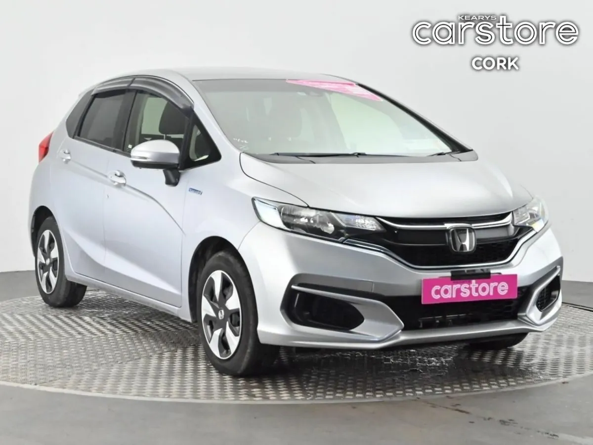 Honda Fit 1.5 FIT HYBRID 5DR AUTO - Image 1