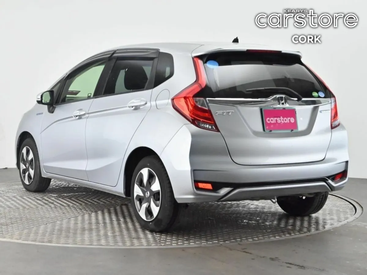 Honda Fit 1.5 FIT HYBRID 5DR AUTO - Image 4