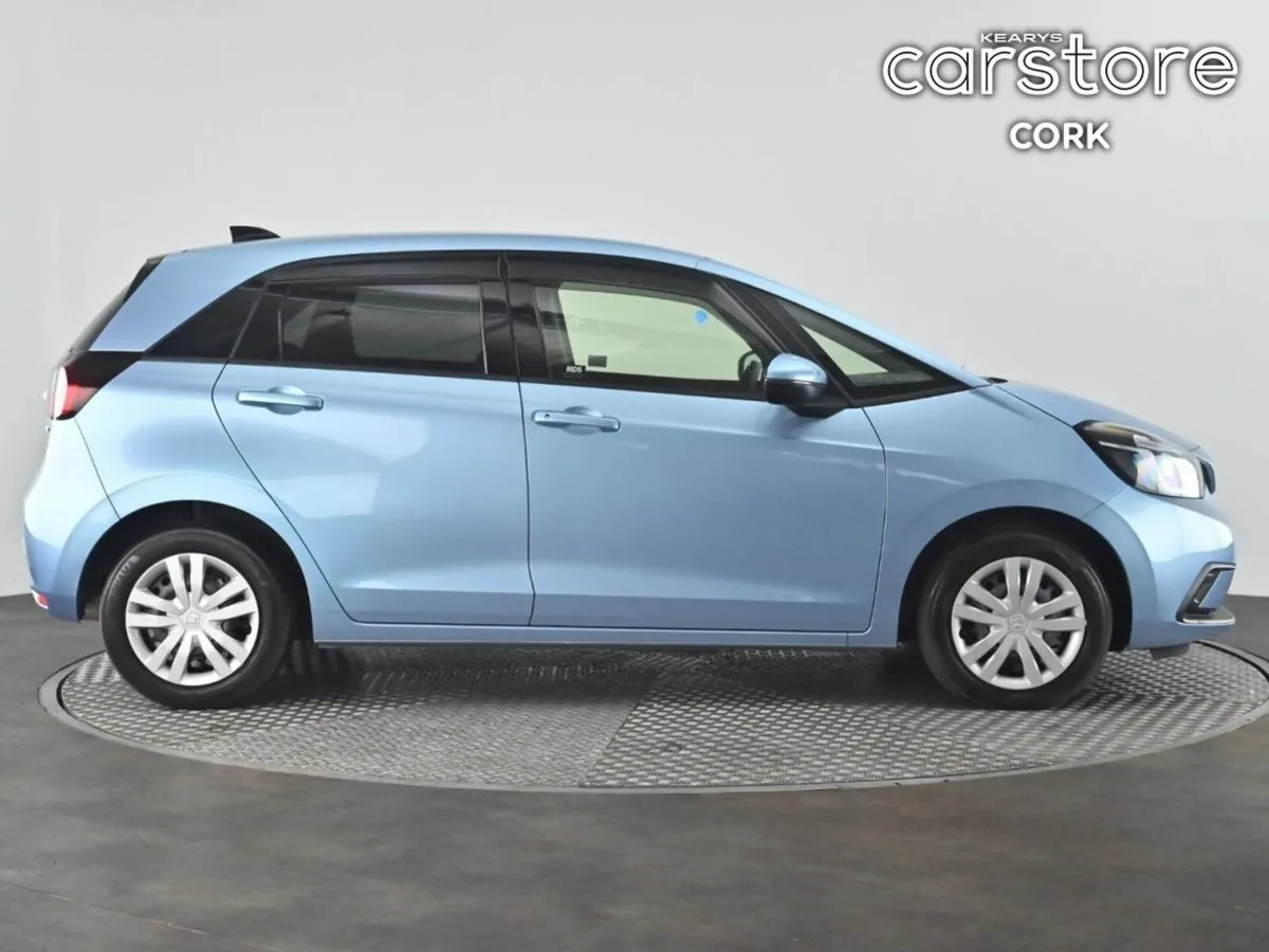 Honda Fit FIT 1.5 HYBRID 5DR AUTO - Image 3