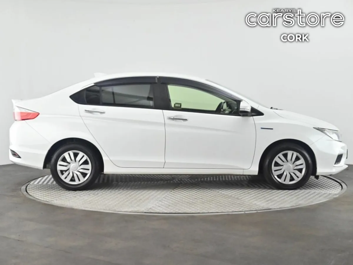 Honda Grace GRACE DAA-GM4 4 DR AUTO - Image 3