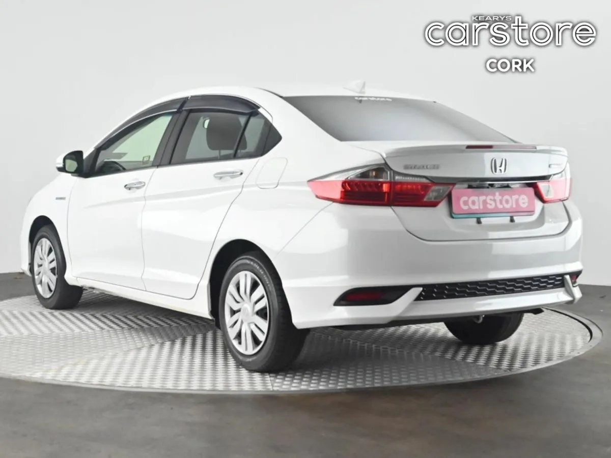 Honda Grace GRACE DAA-GM4 4 DR AUTO - Image 4