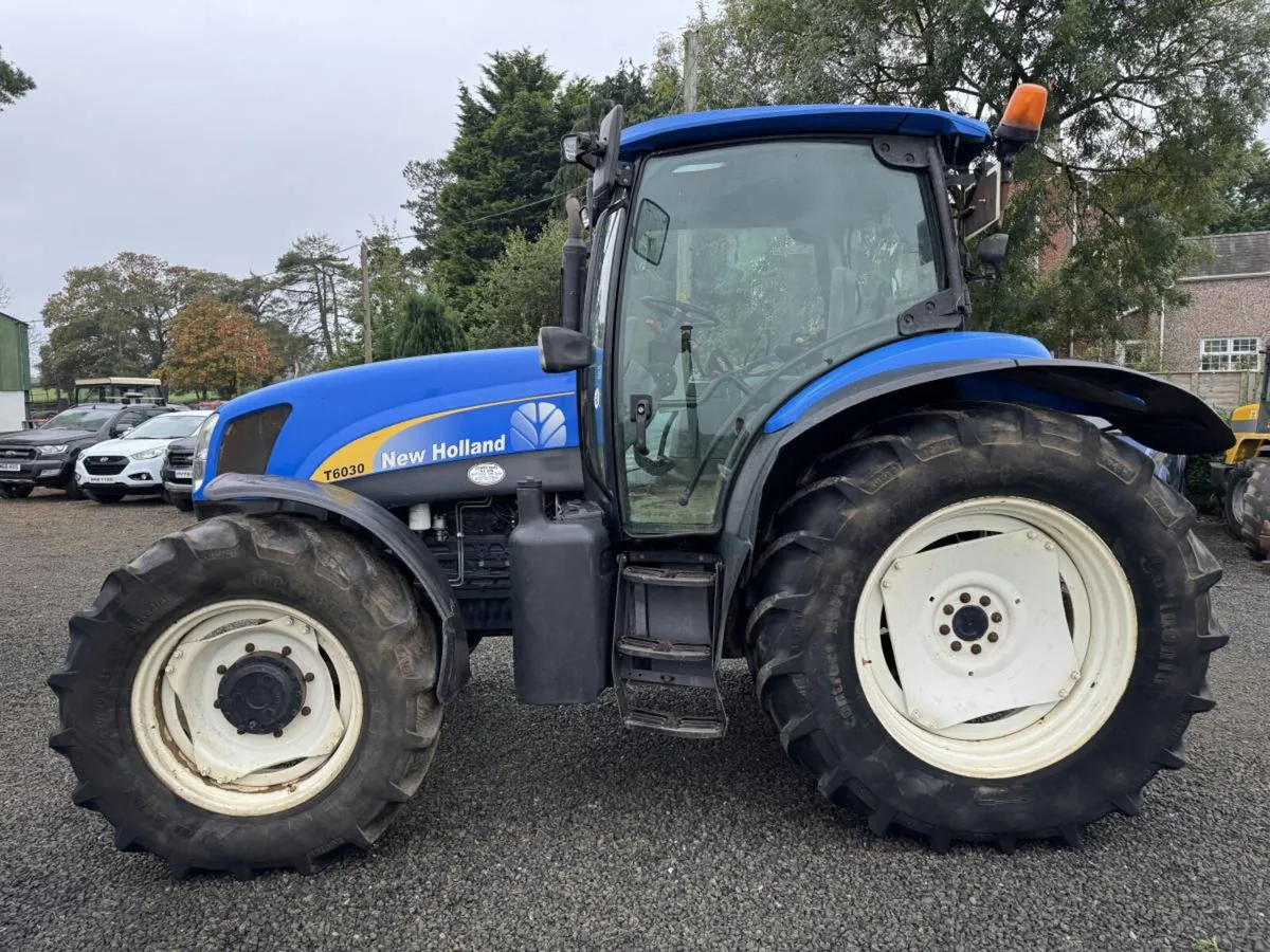 2008 New Holland T6030 - Image 2