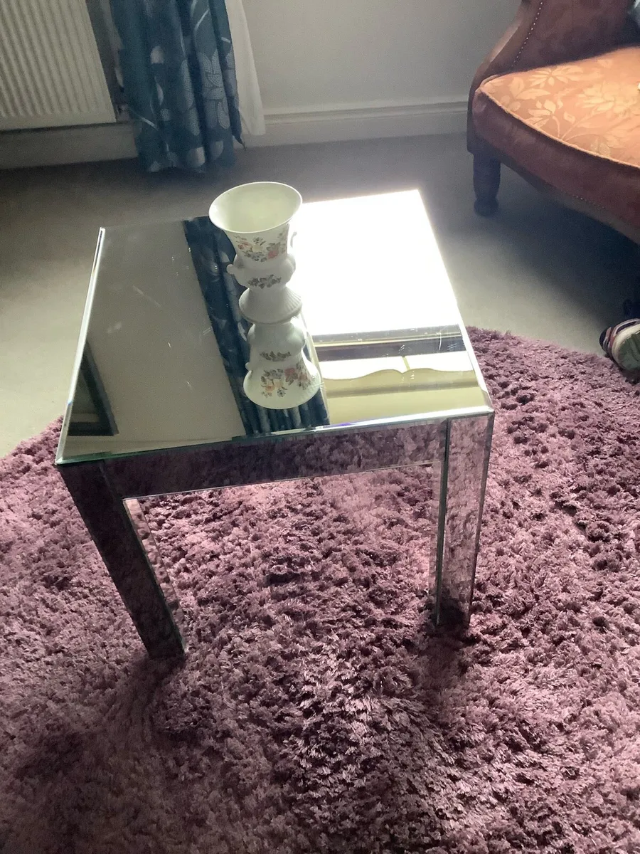 Glass occasional table - Image 3