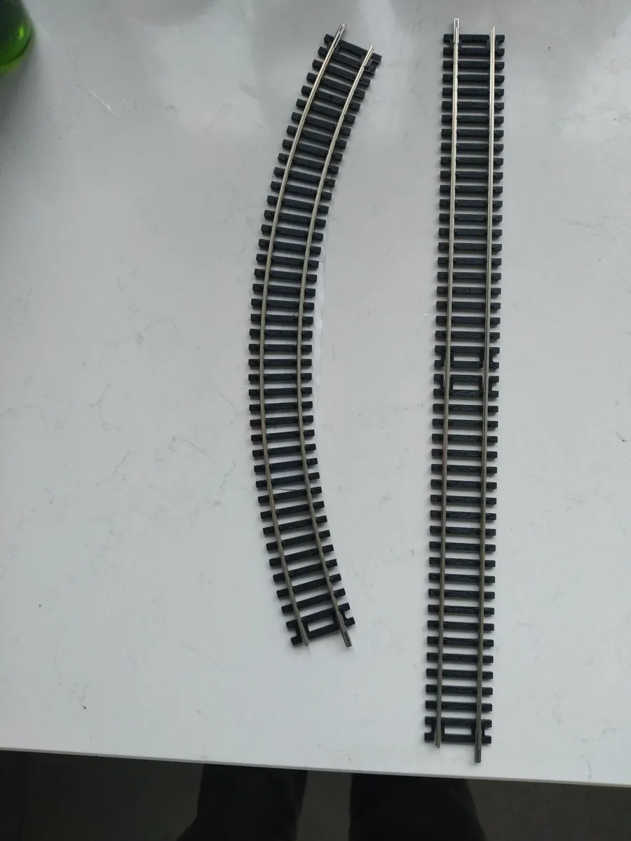 Hornby train track, €15 including postage