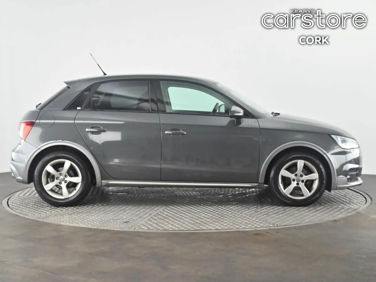 Audi A1 1.0 TFSI 95HP - Image 3