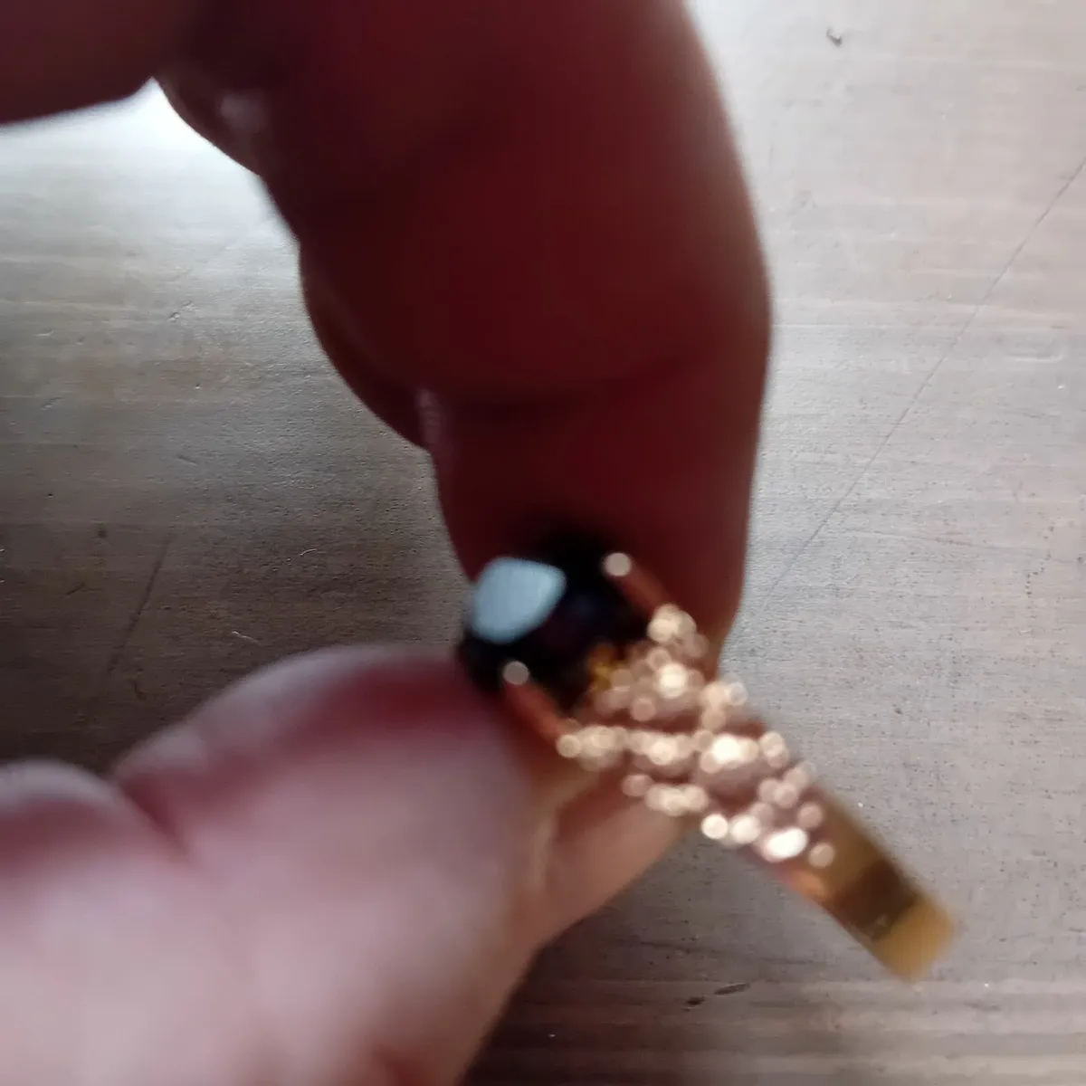 9 C T Gold Ring - Image 1