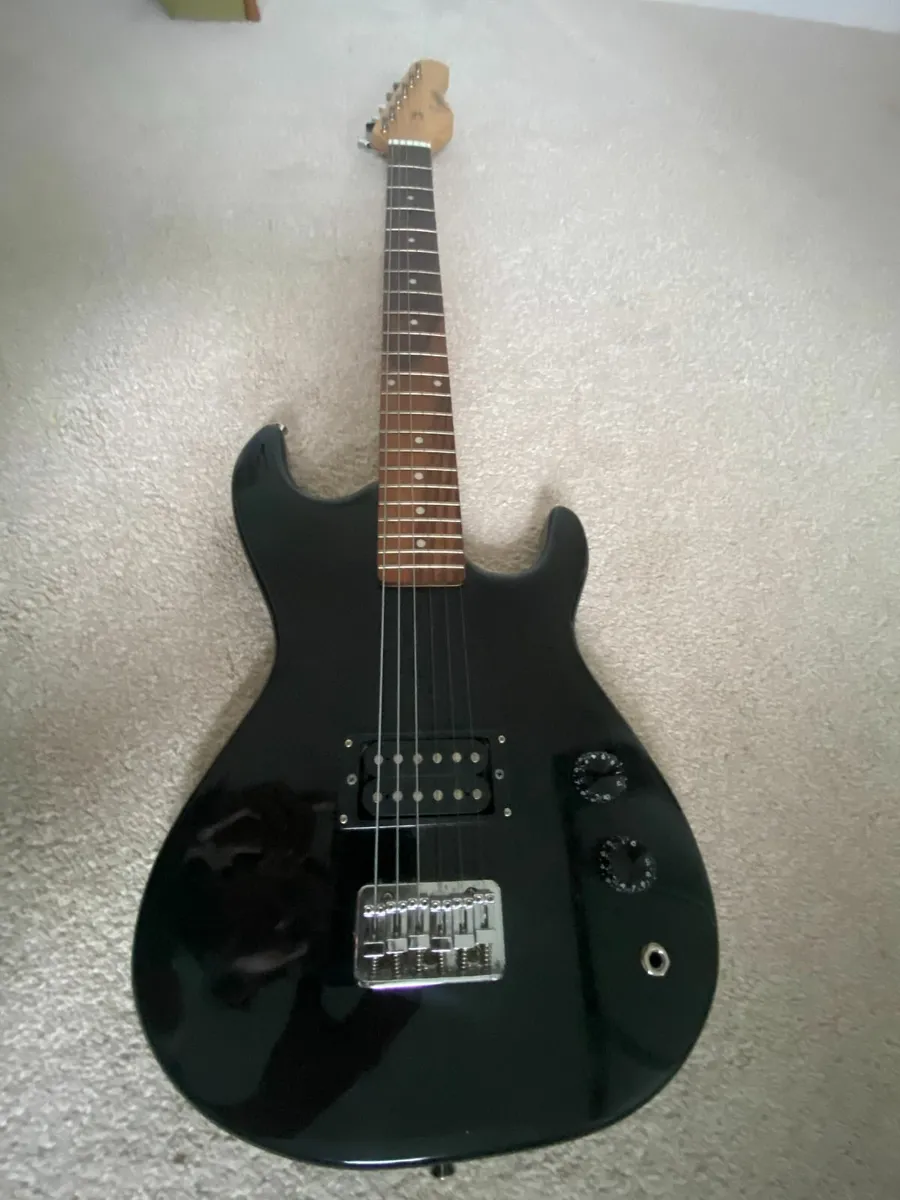 Electric Guitar Black Encore - Image 1