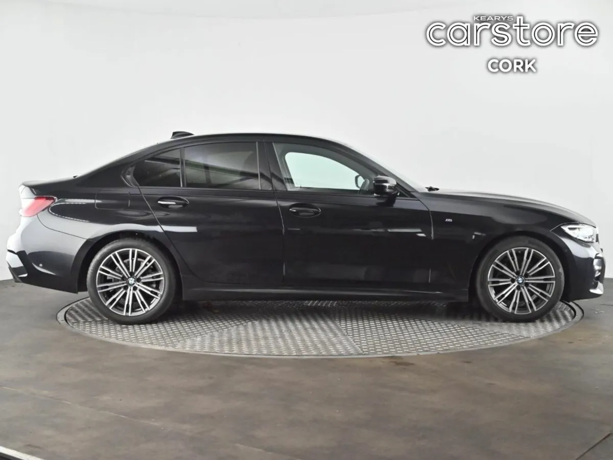 BMW 3-Series 320d xDrive M Sport Auto - Image 3