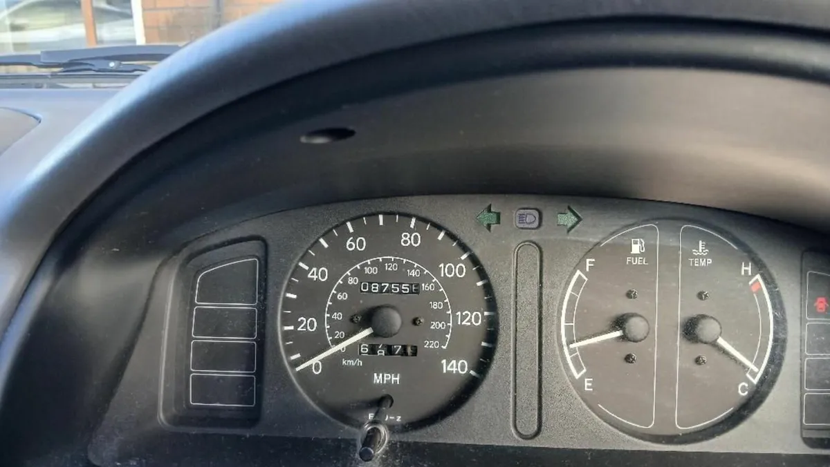 Toyota Corolla 1998 - Image 4