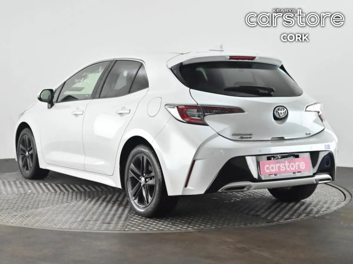 Toyota Corolla 1.8 Hybrid Auto - Image 4