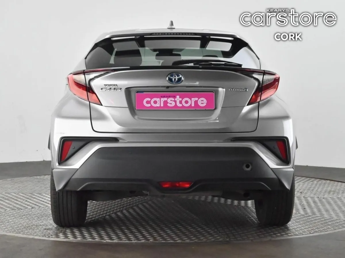 Toyota C-HR 1.8 HYBRID SPORT - Image 4