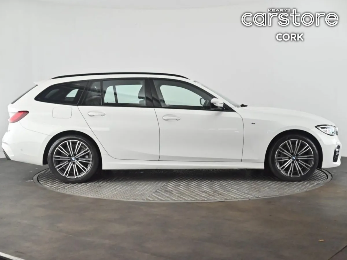 BMW 3-Series 330 E M Sport Auto  330 e M Sport  33 - Image 3