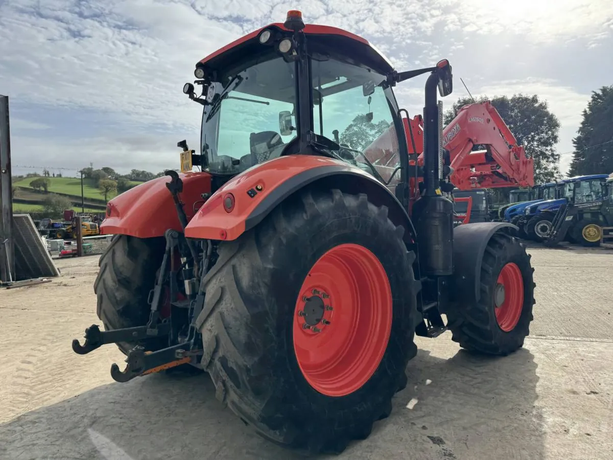 2017 Kubota M7151 with Loader - Image 4