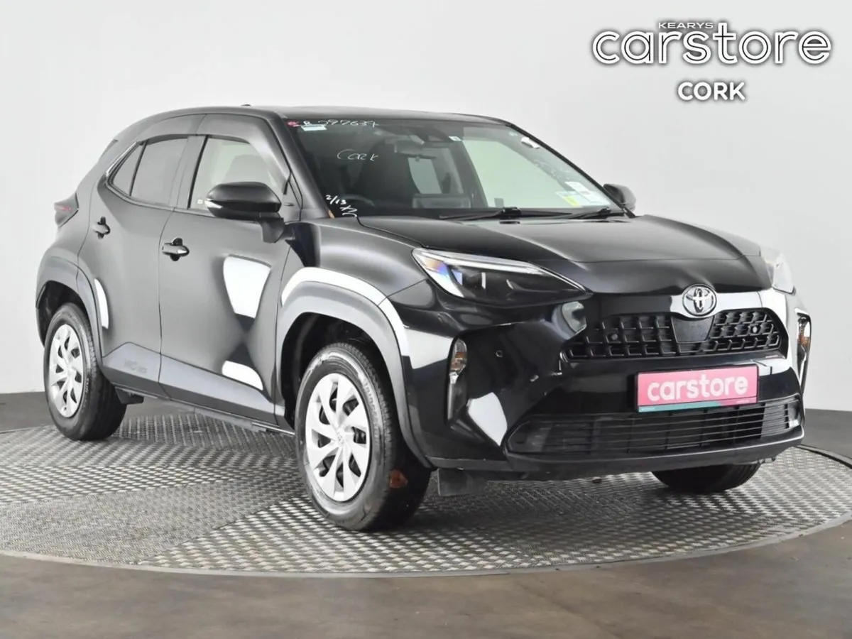 Toyota Yaris Cross 1.5 Hybrid CVT - Image 1