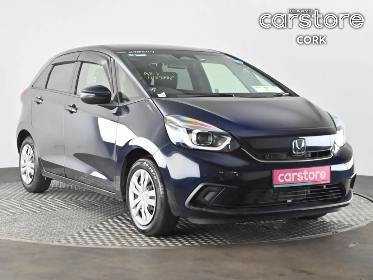 Honda Fit 1.5 hybrid 5DR AUTO - Image 1