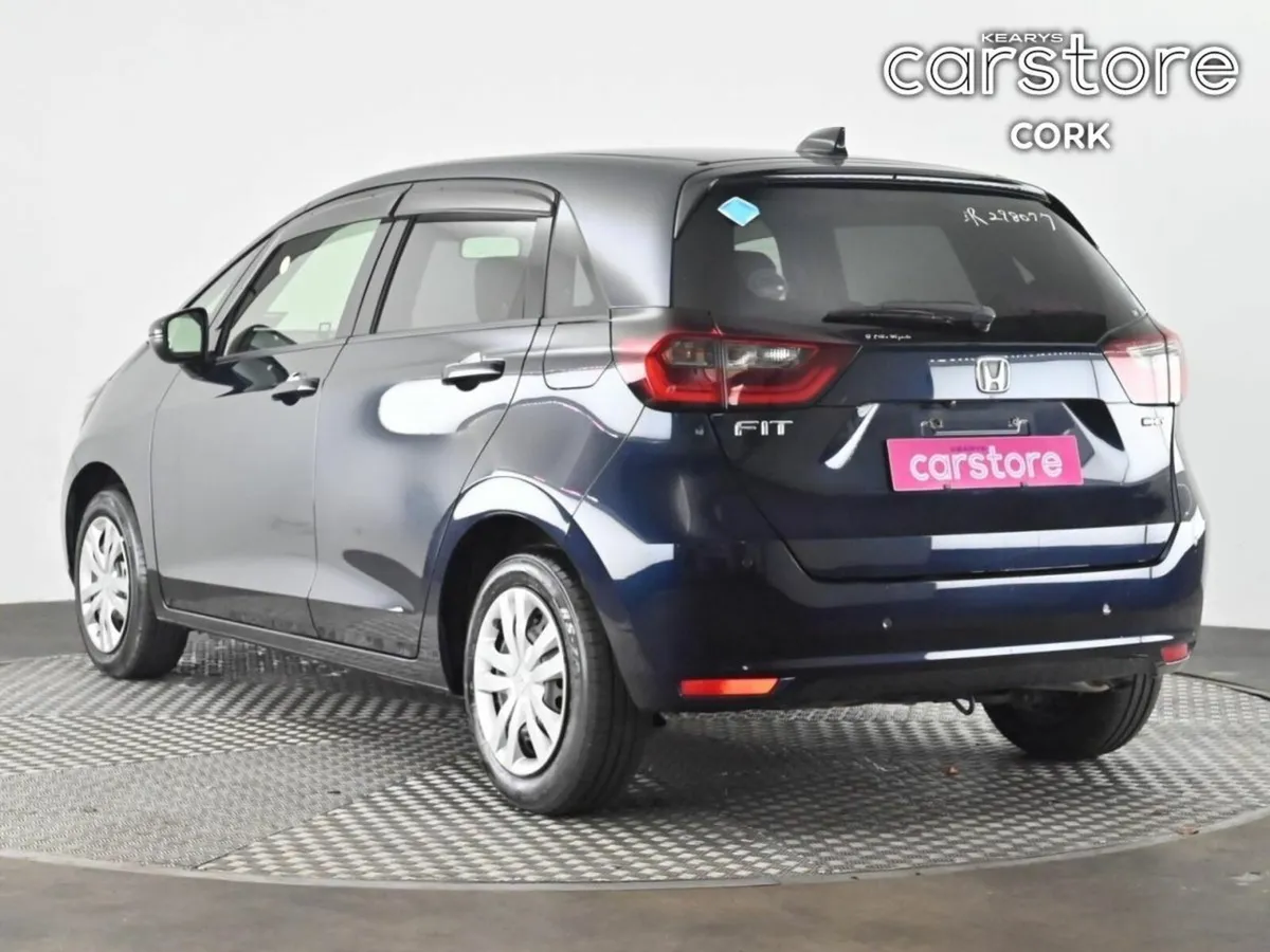 Honda Fit 1.5 hybrid 5DR AUTO - Image 4