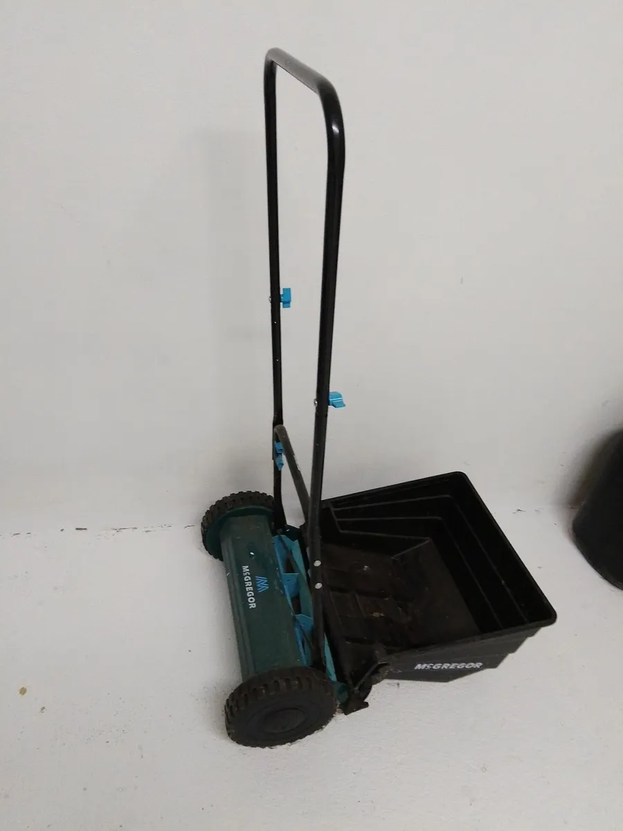 Hand Lawn mower - Image 2