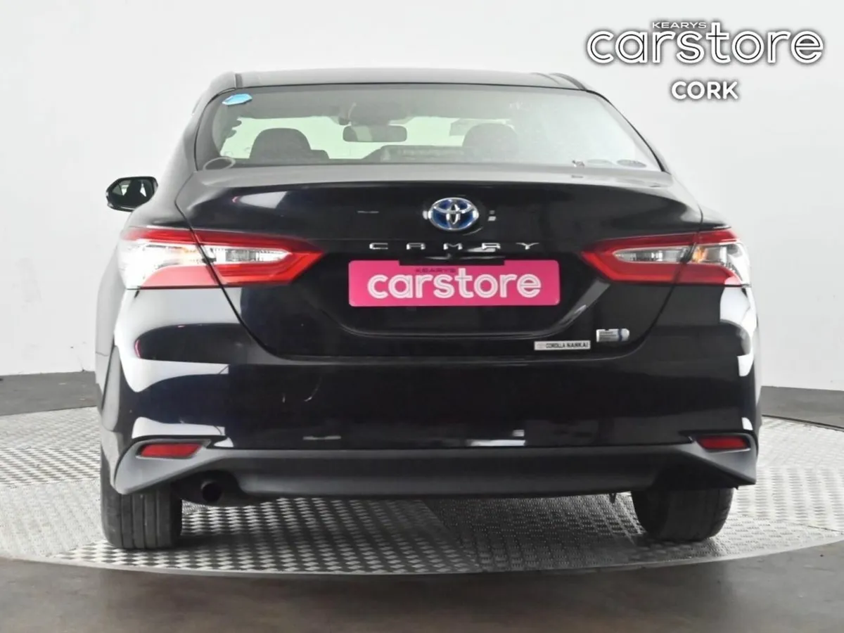 Toyota Camry 2.5 Camry Hybrid Auto - Image 4