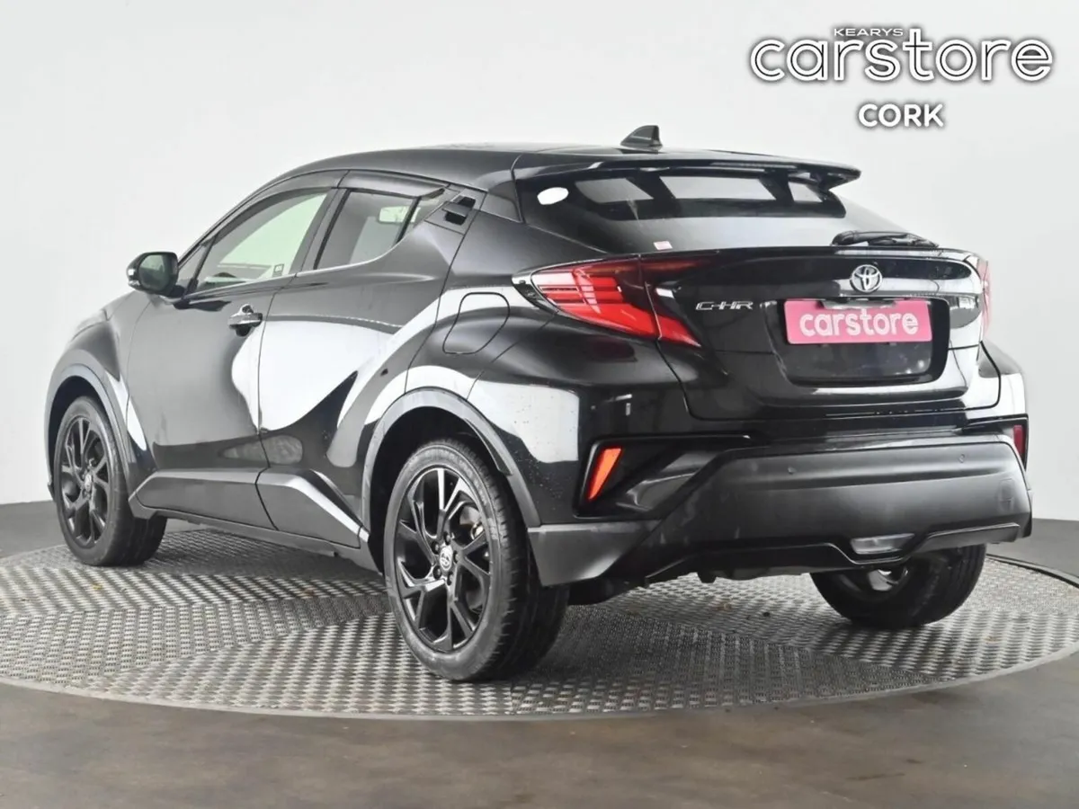 Toyota C-HR 1.8 HYBRID Auto - Image 4
