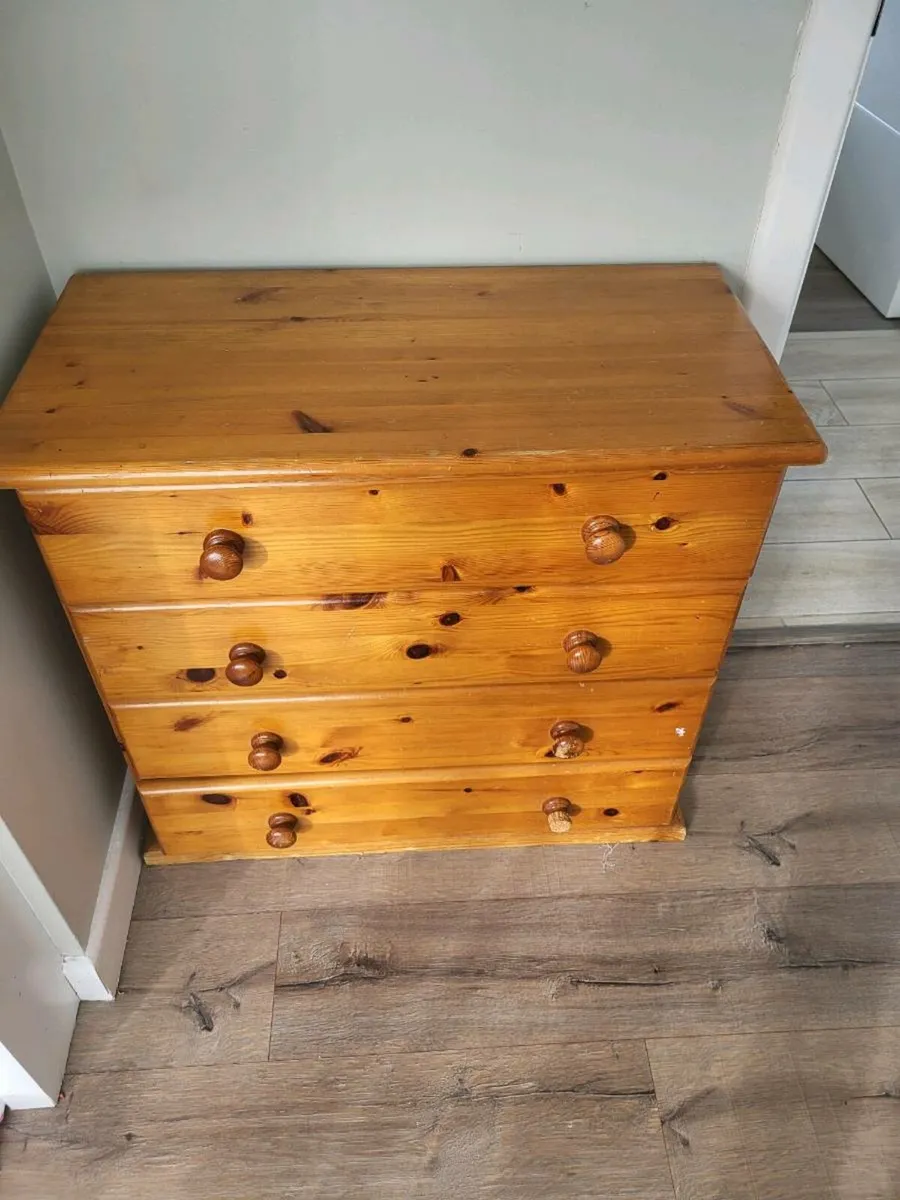 dresser - Image 1