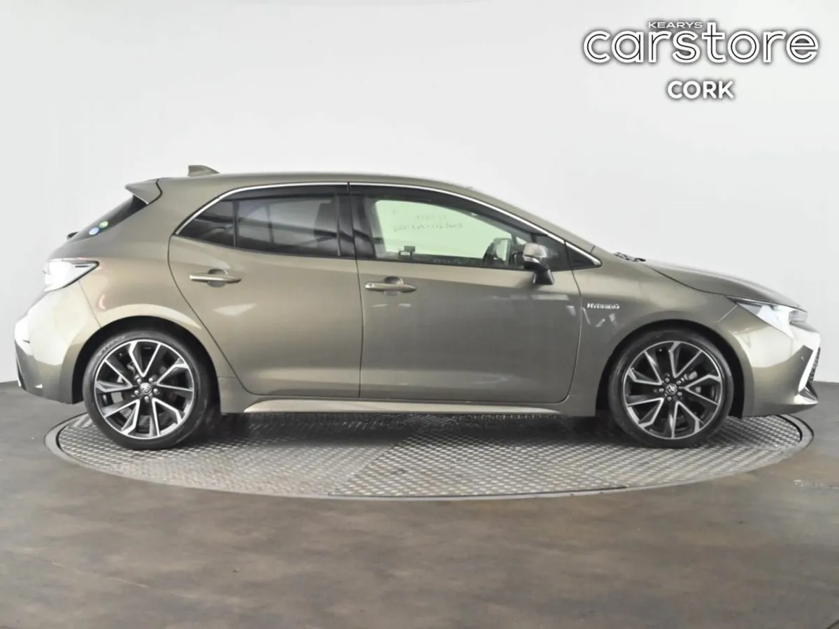 Toyota Corolla 1.8 Hybrid Auto - Image 3