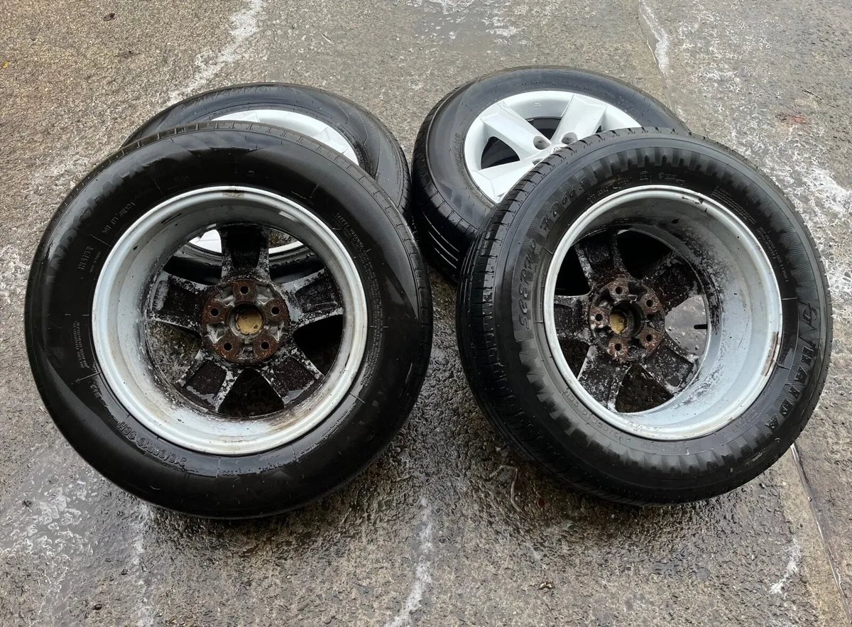 16’’ Nissan Alloy Wheels - Image 3