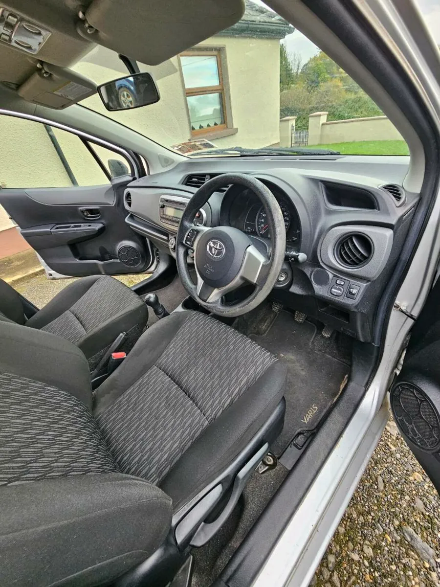 Toyota yaris for sale - Image 1