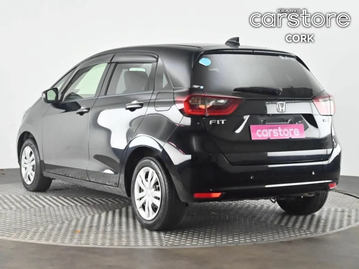 Honda Fit HYBRID 5DR AUTO - Image 3