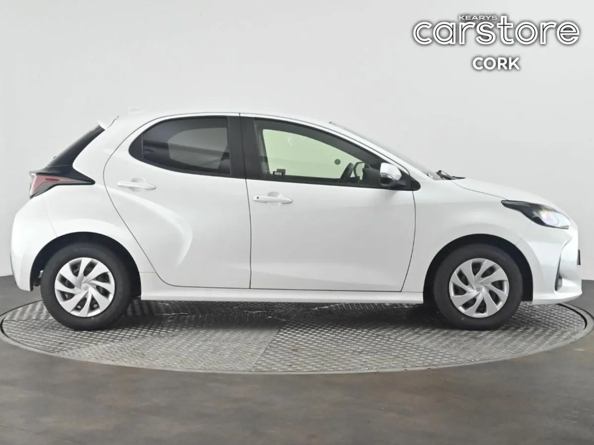 Toyota Yaris 1.0 5Dr Auto - Image 2