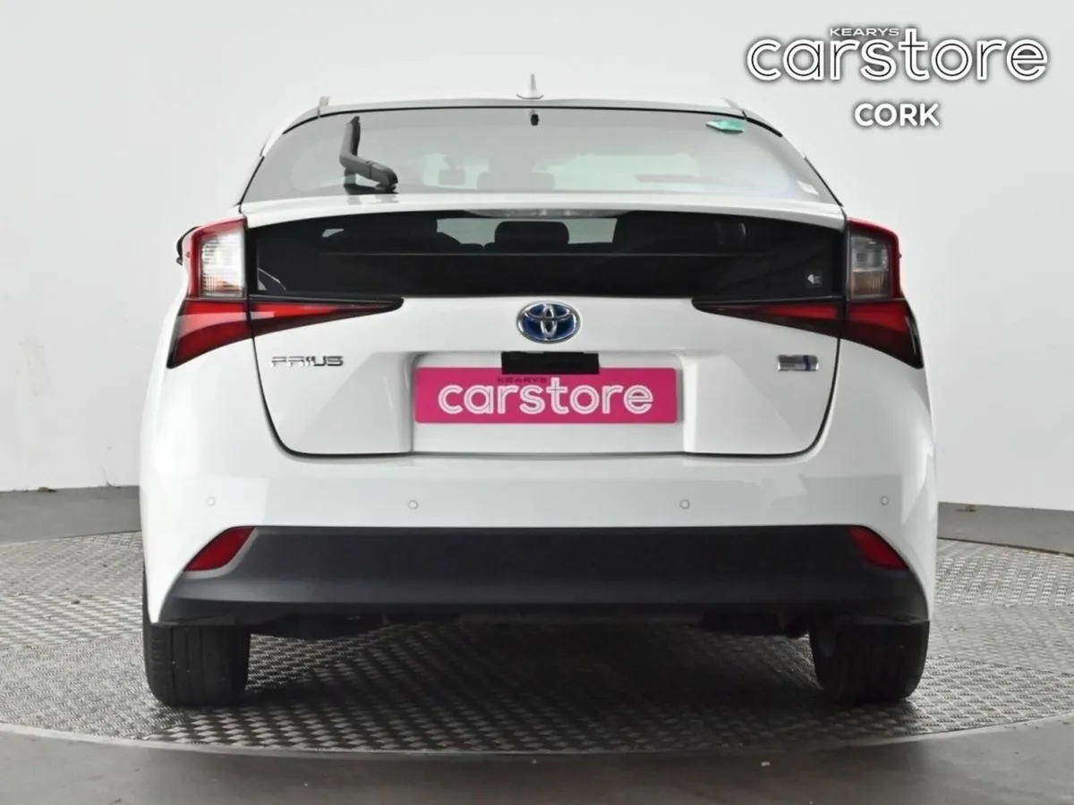 Toyota Prius 1.8 Hybrid - Image 4