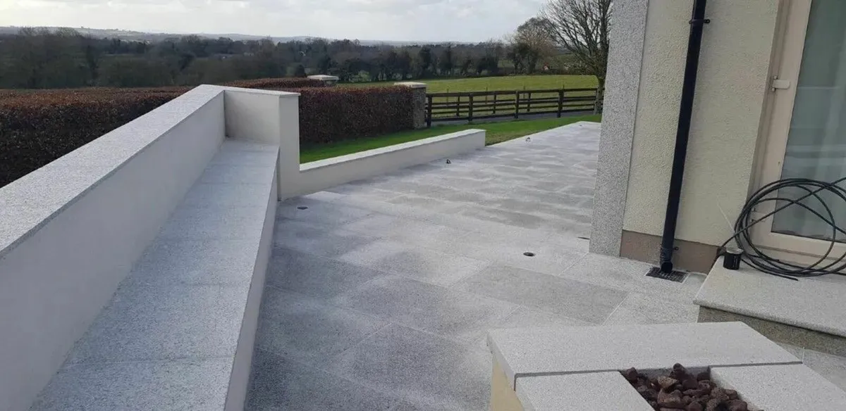 Silver/Grey Granite Paving - Image 4