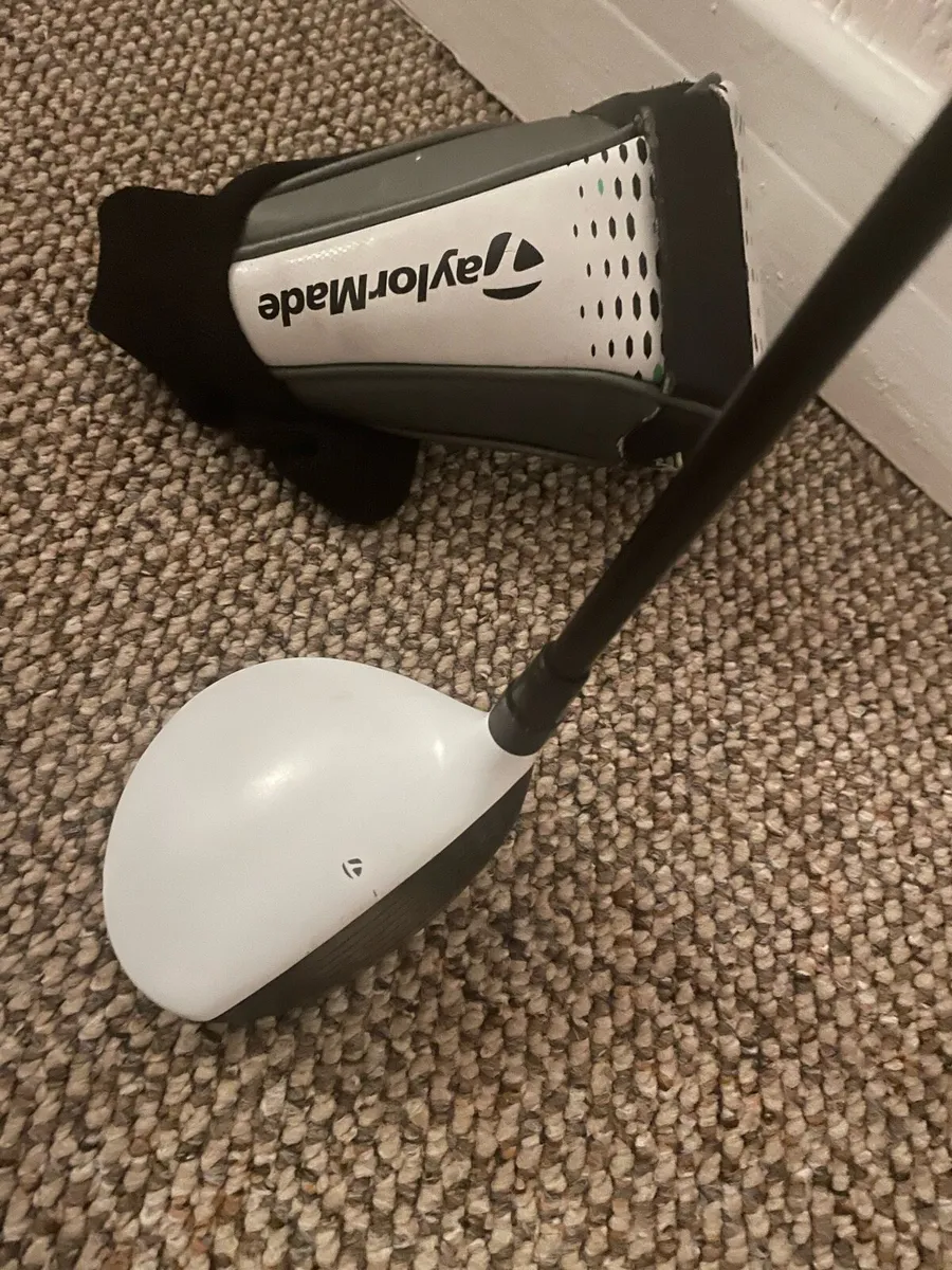 Taylormade R15 mens 3 wood - Image 2