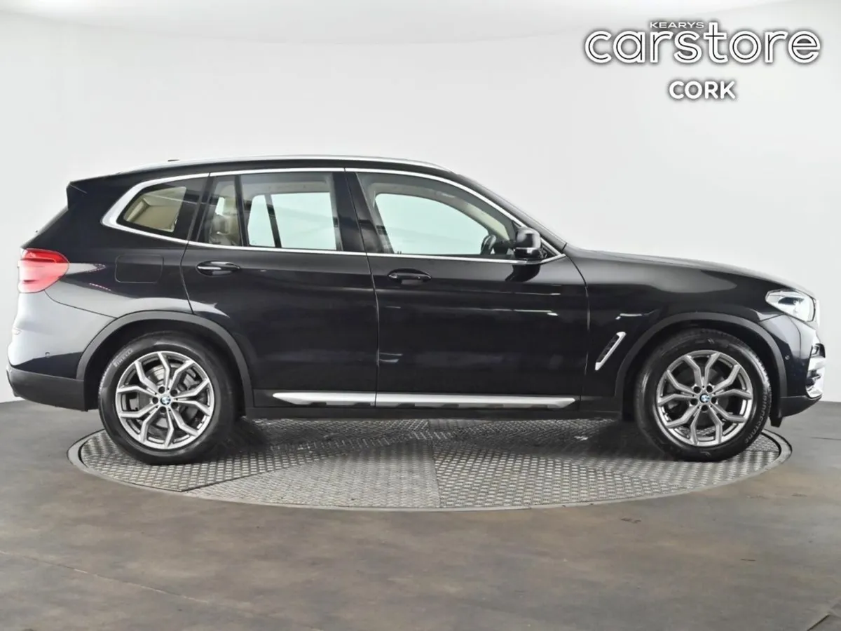 BMW X3 xDrive20d X LINE PAN ROOF - Image 3