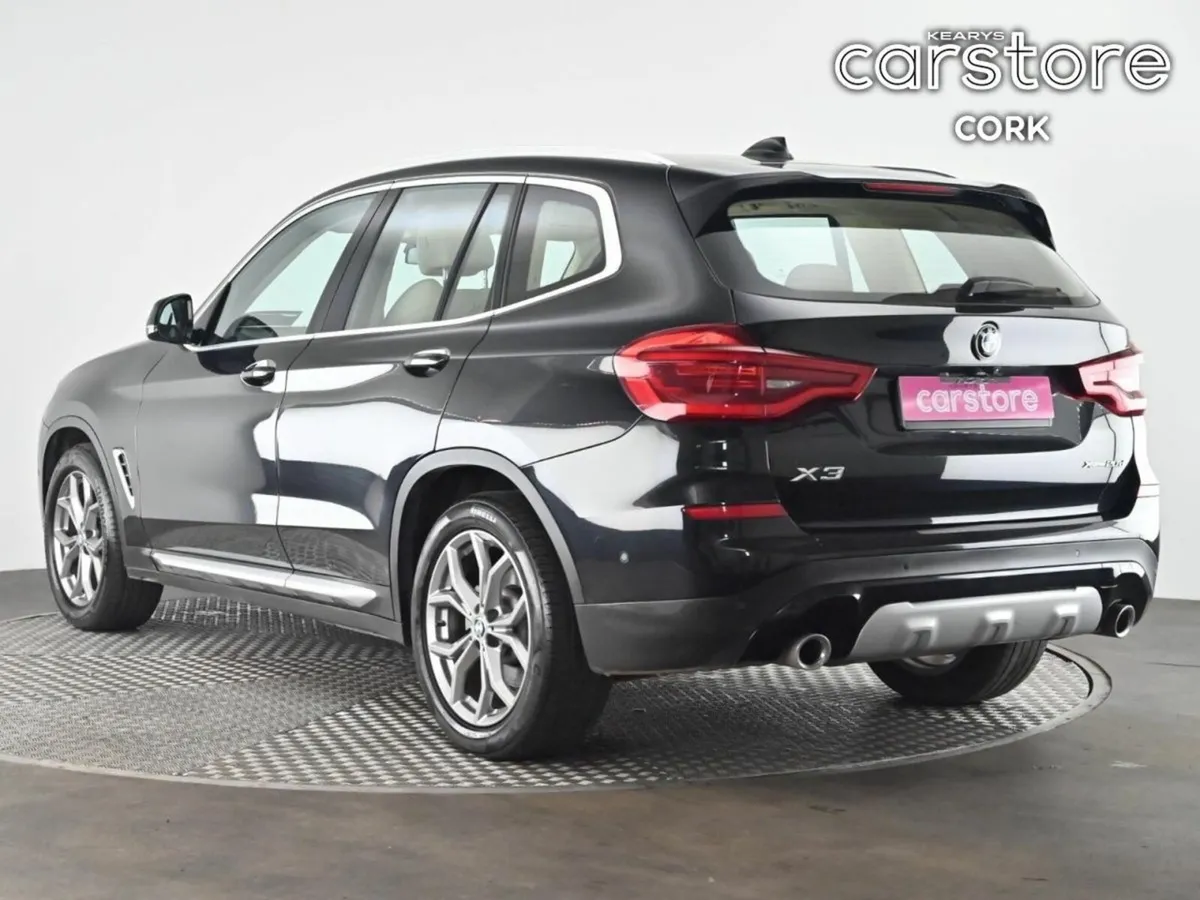 BMW X3 xDrive20d X LINE PAN ROOF - Image 4