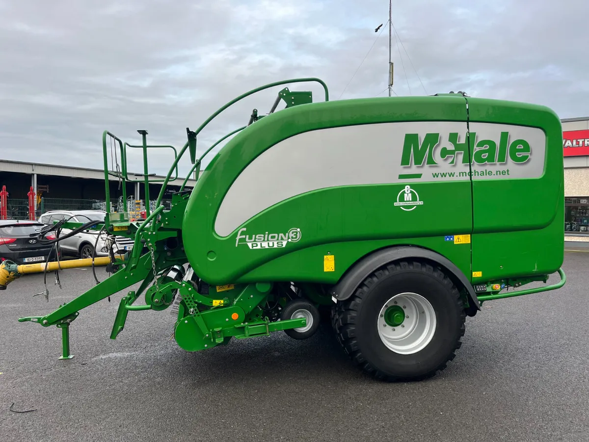 ✅ 2022 McHale Fusion 3+ ✅ - Image 2