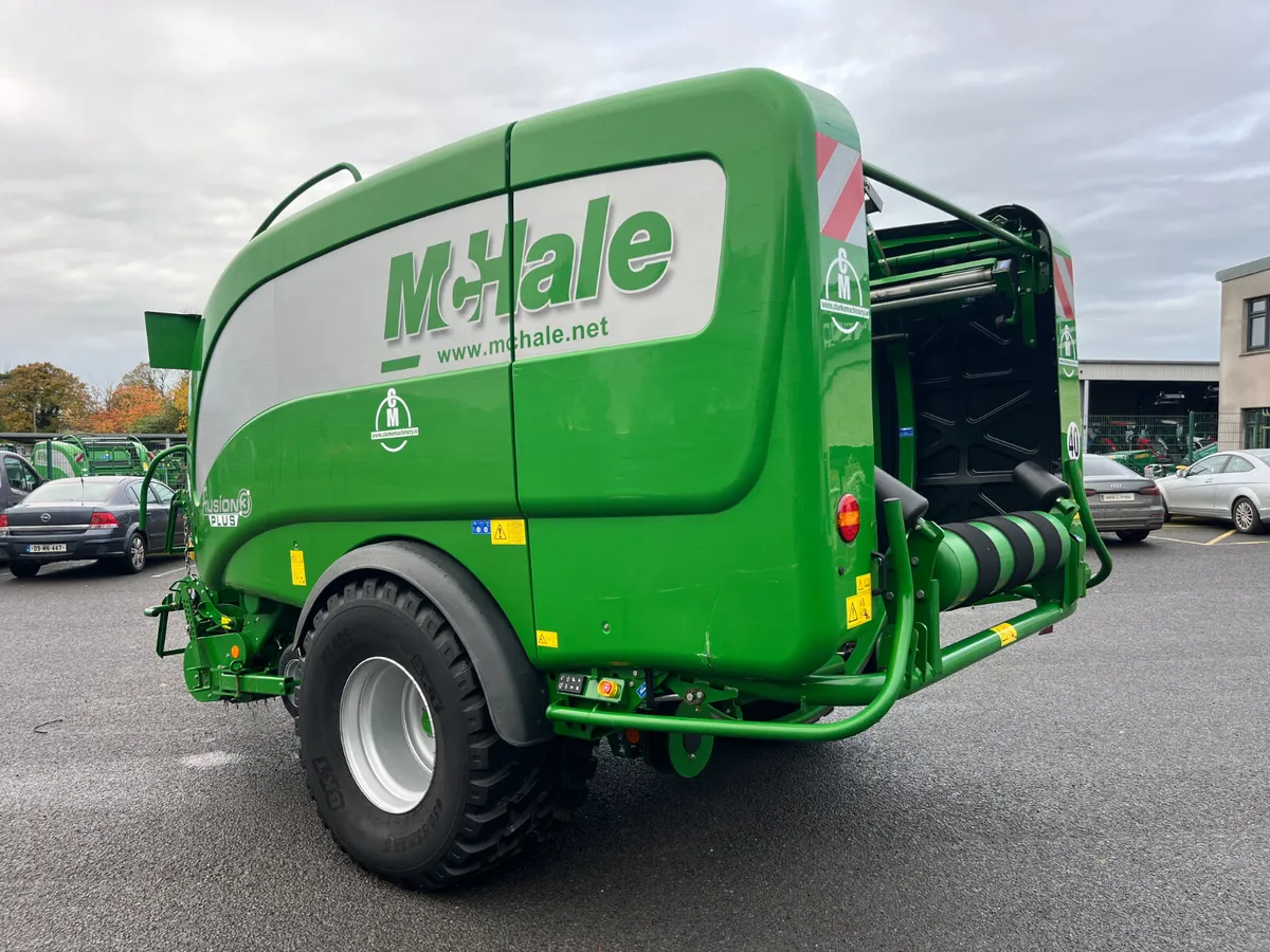 ✅ 2022 McHale Fusion 3+ ✅ - Image 3