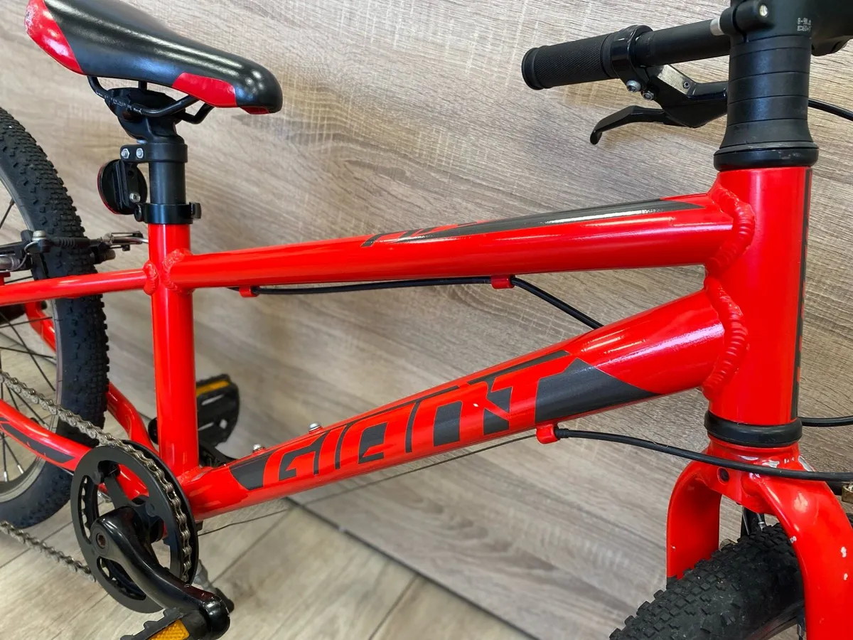 Giant arx  (like new) - Image 3