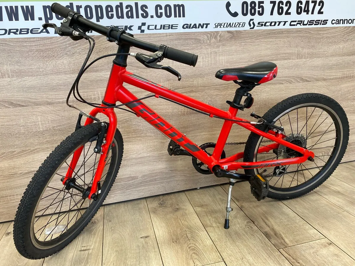 Giant arx  (like new) - Image 4