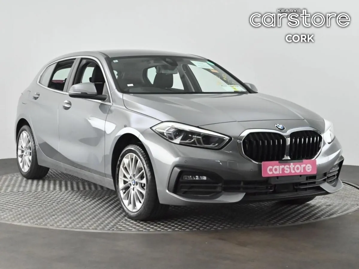 BMW 1-Series 118i Auto - Image 1