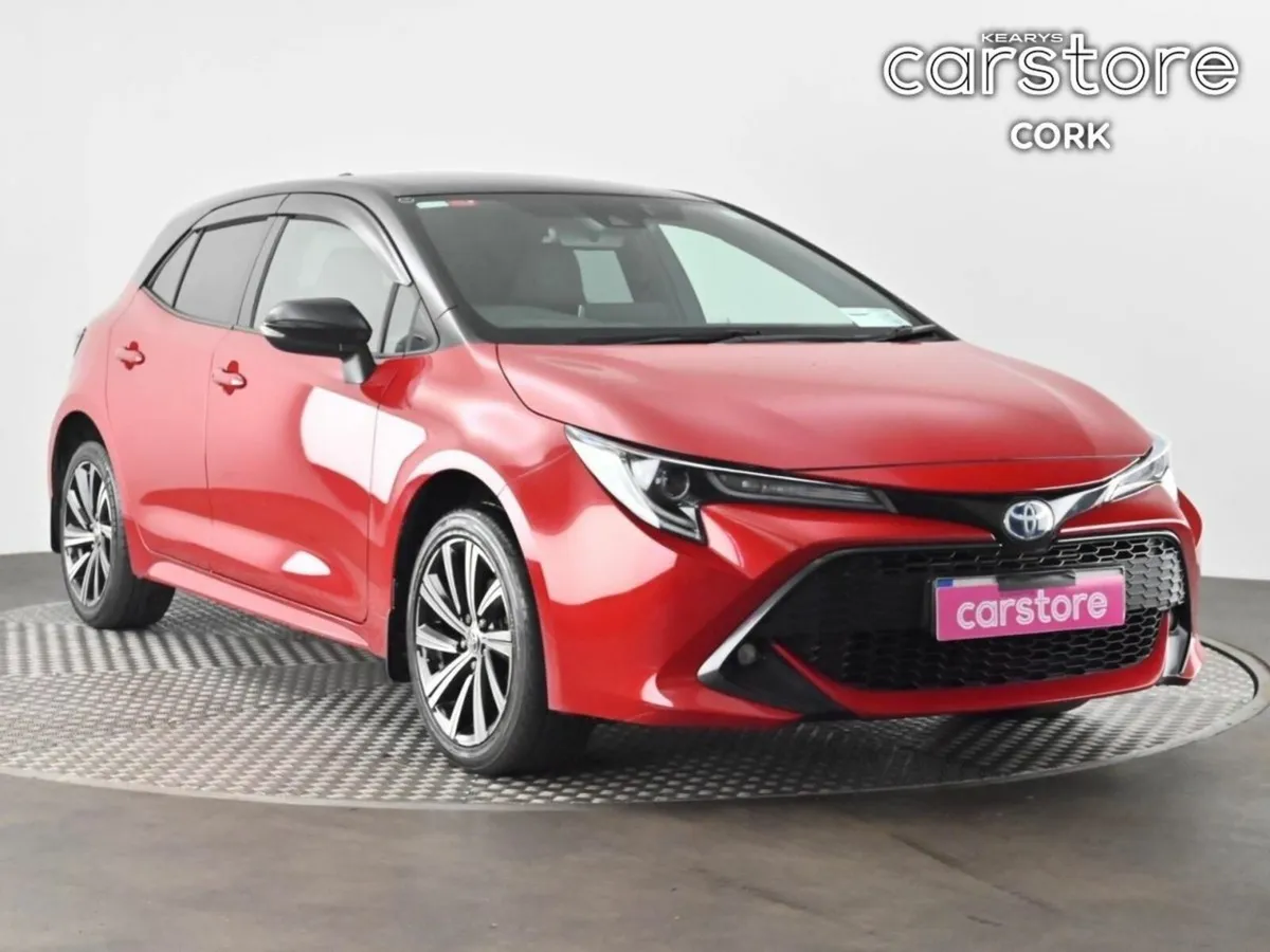 Toyota Corolla 1.8 Hybrid Luna Sport Hatchback - Image 1