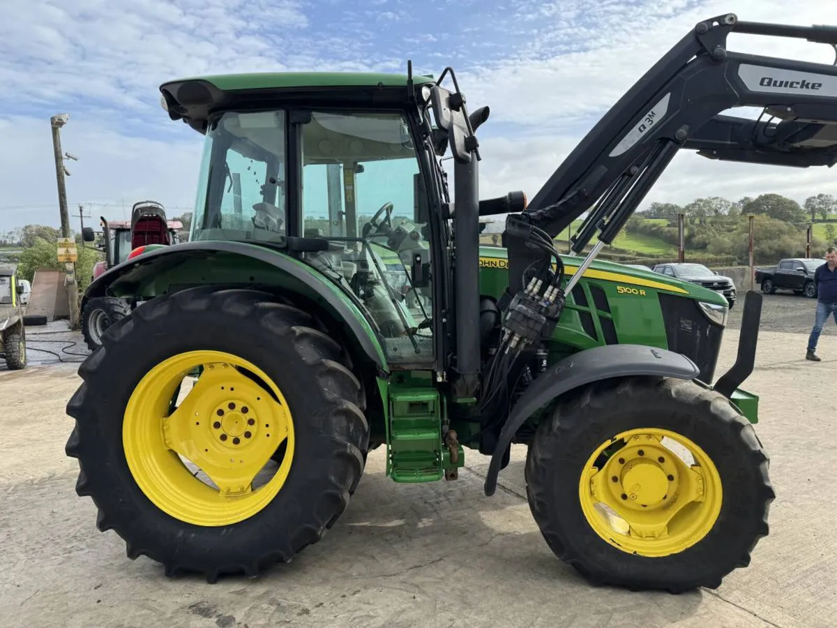 2019 John Deere 5100 R - Image 4
