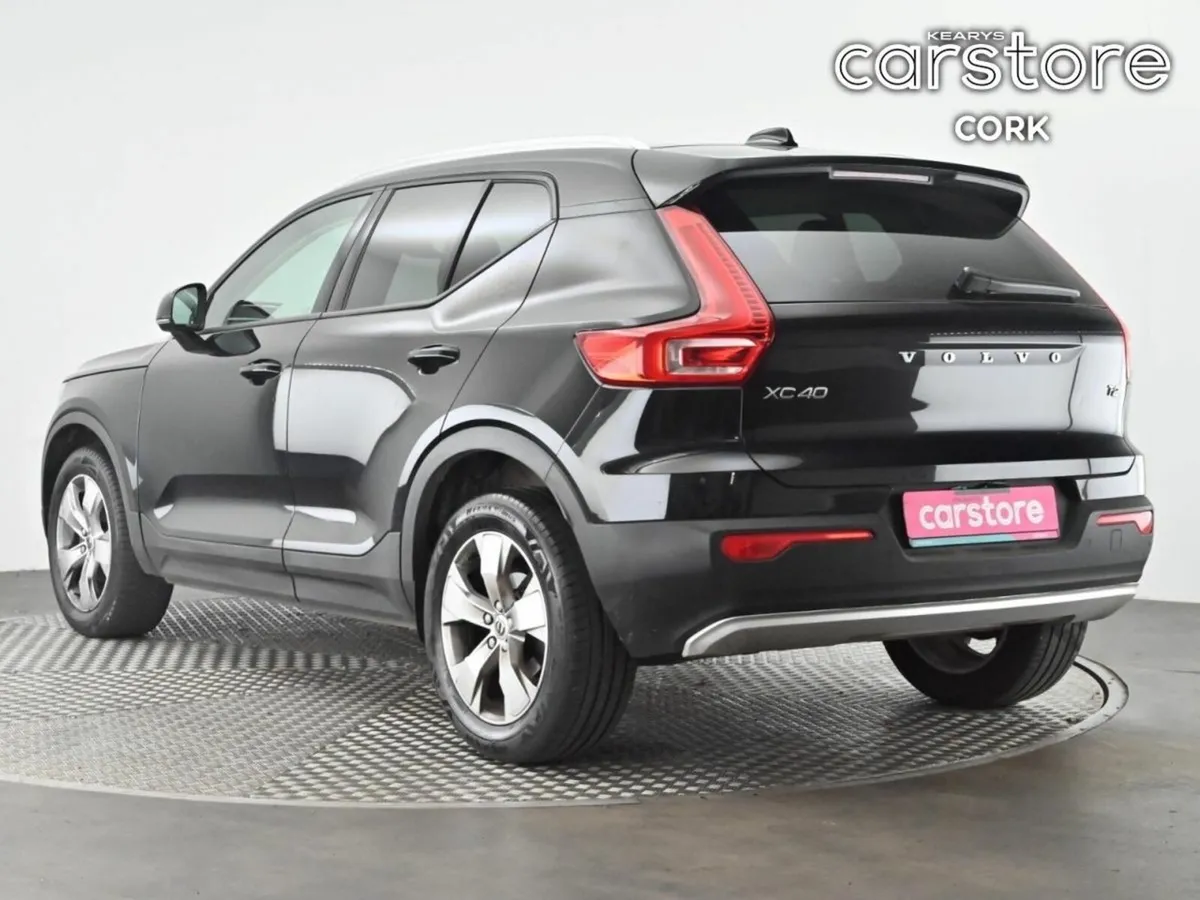 Volvo XC40 High Spec Momentum - Image 4