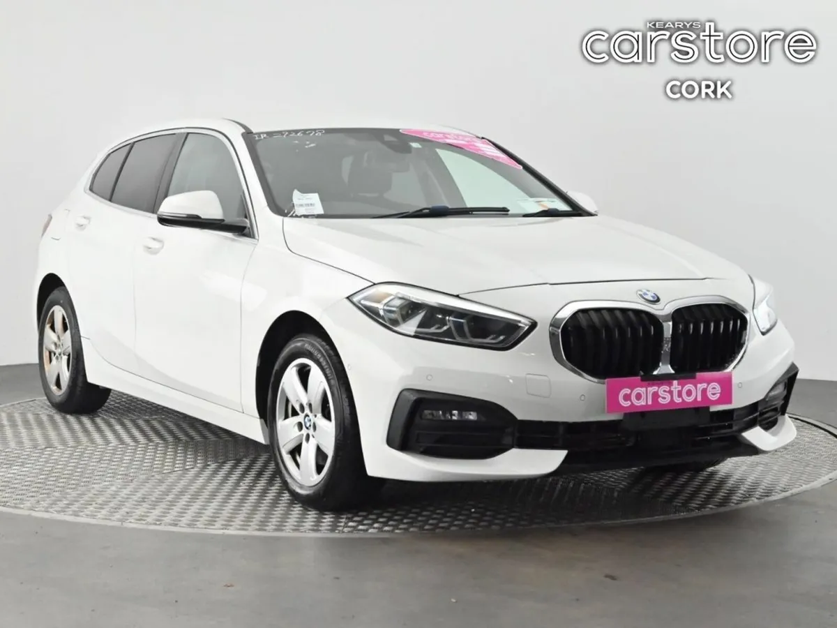 BMW 1-Series 118i Auto - Image 1