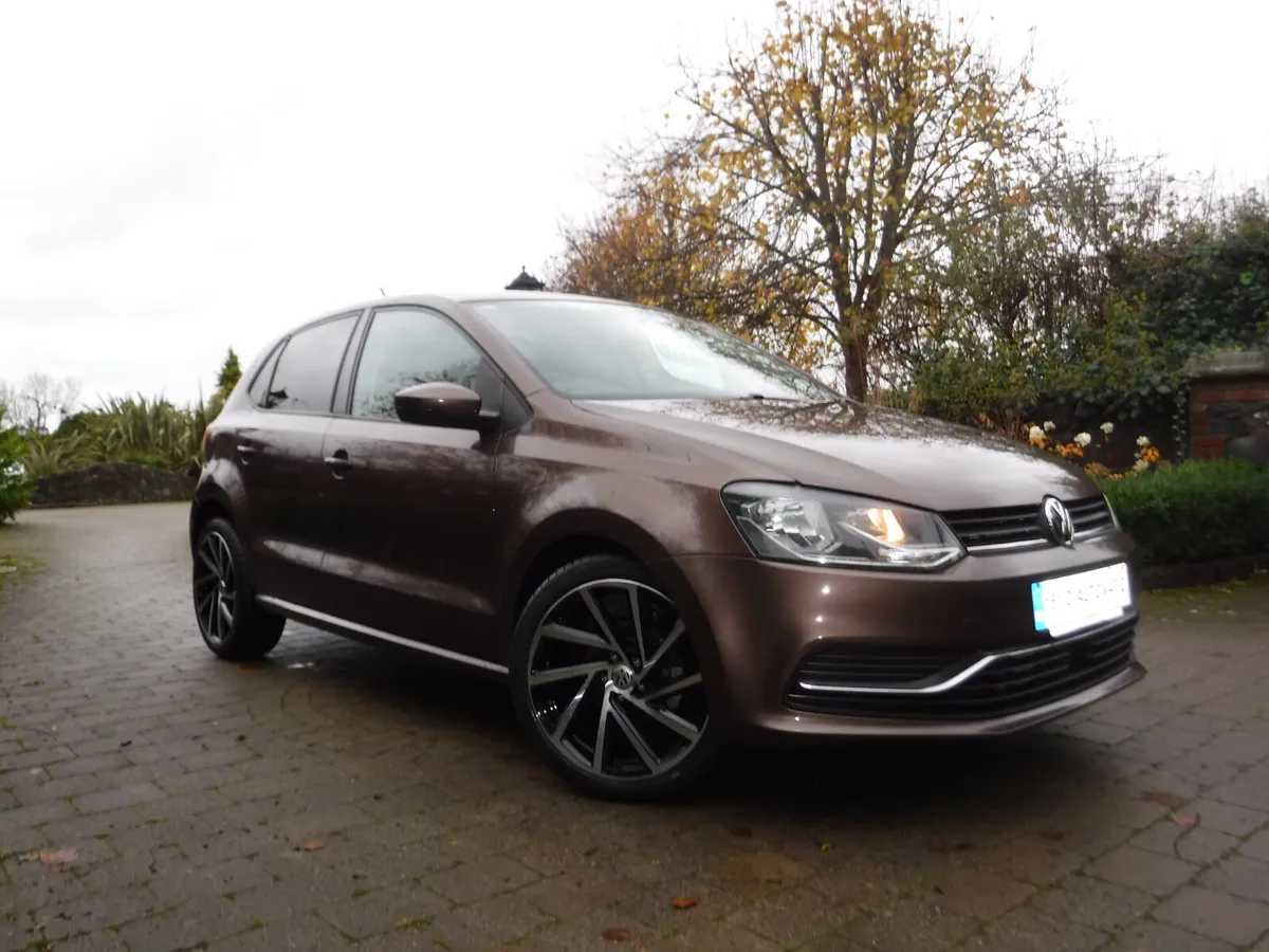 VW POLO 1.2 AUTO COMFORTLINE ANDROID+CARPLAY - Image 1