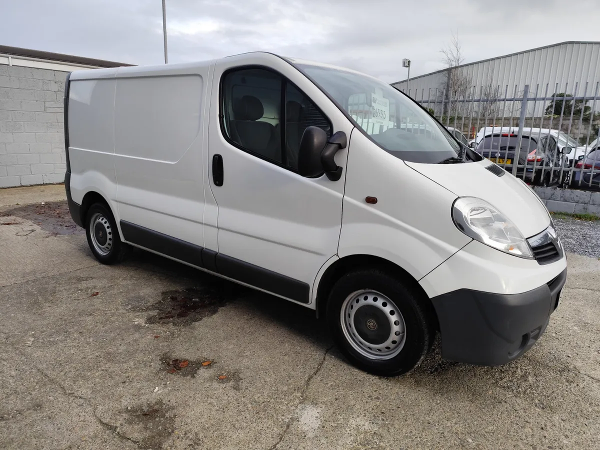 2014 Vauxhall Vivaro 2.0 cdti swb - Image 3